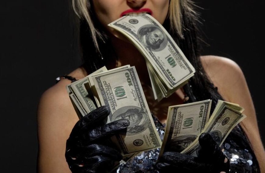 Financial-Dominatrix