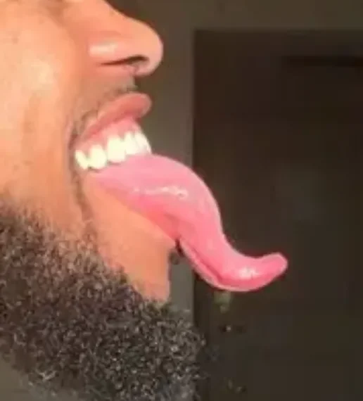 Ass Eating