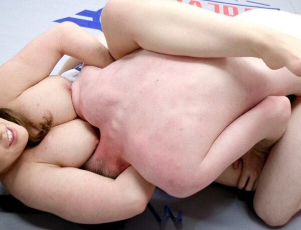 Here for a snuff fight part 2 - Rochelle